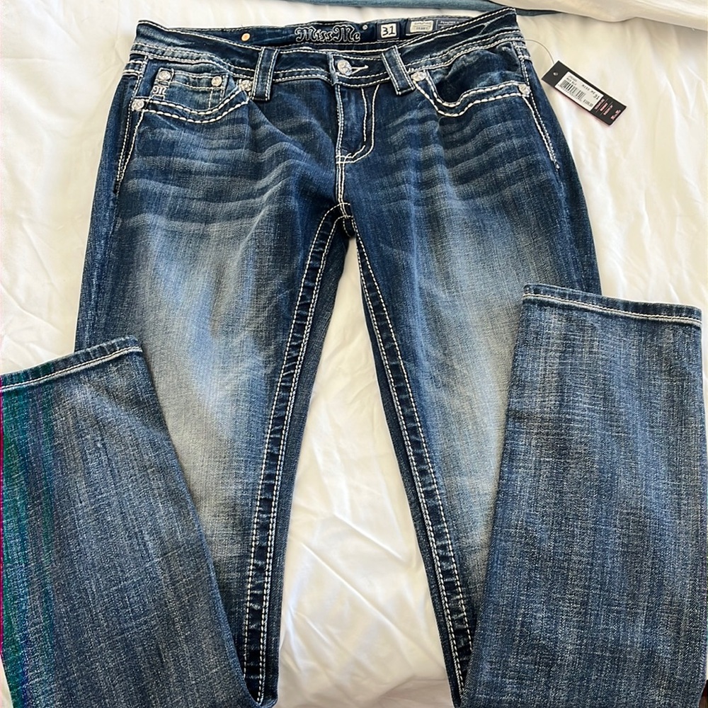 •Miss Me Jeans•